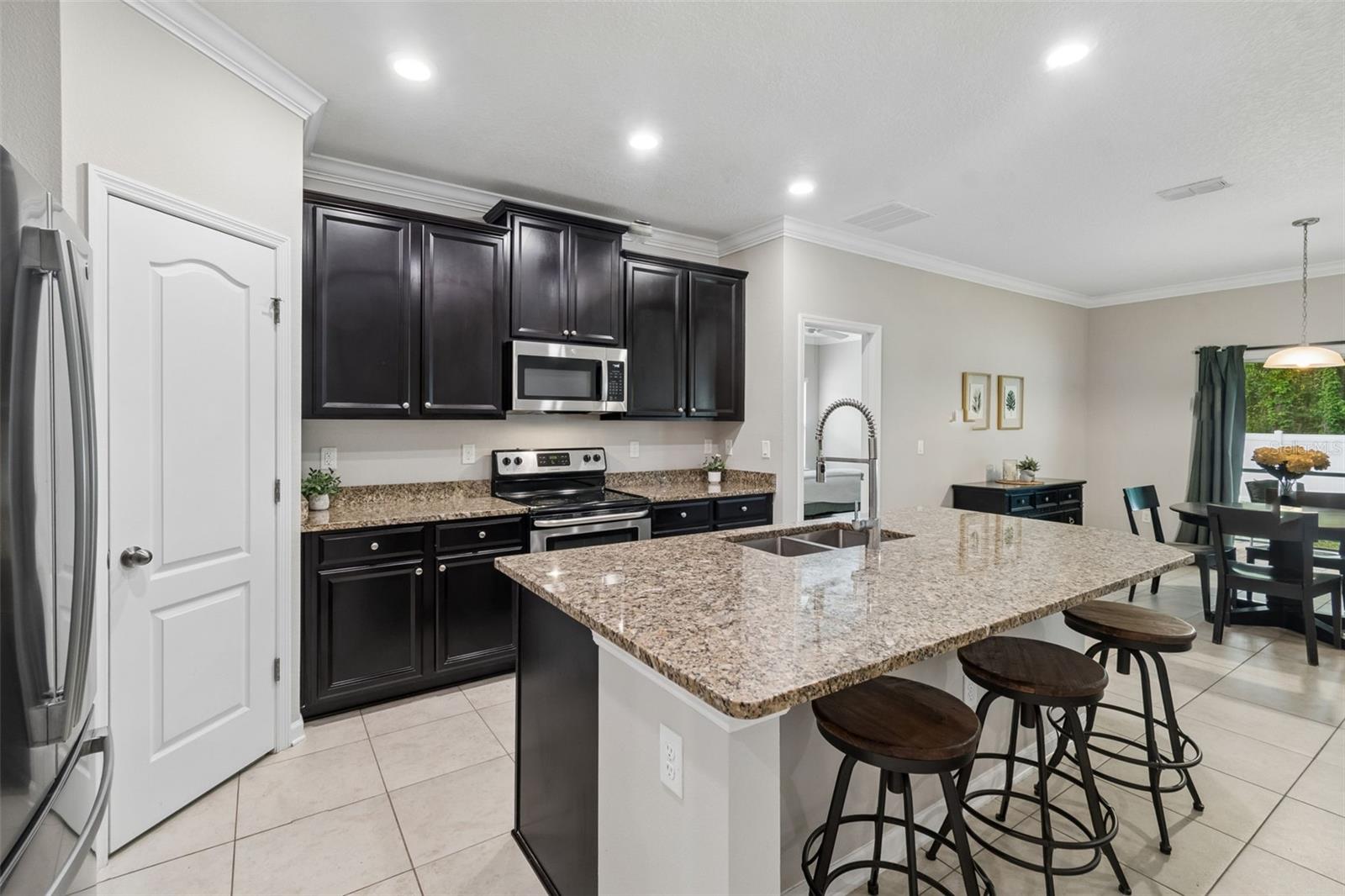 16156 BLOSSOM LAKE DR, JACKSONVILLE, FL, 32218