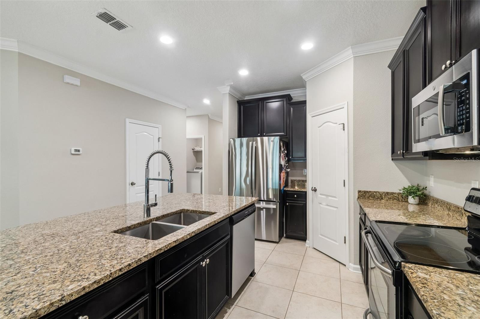 16156 BLOSSOM LAKE DR, JACKSONVILLE, FL, 32218