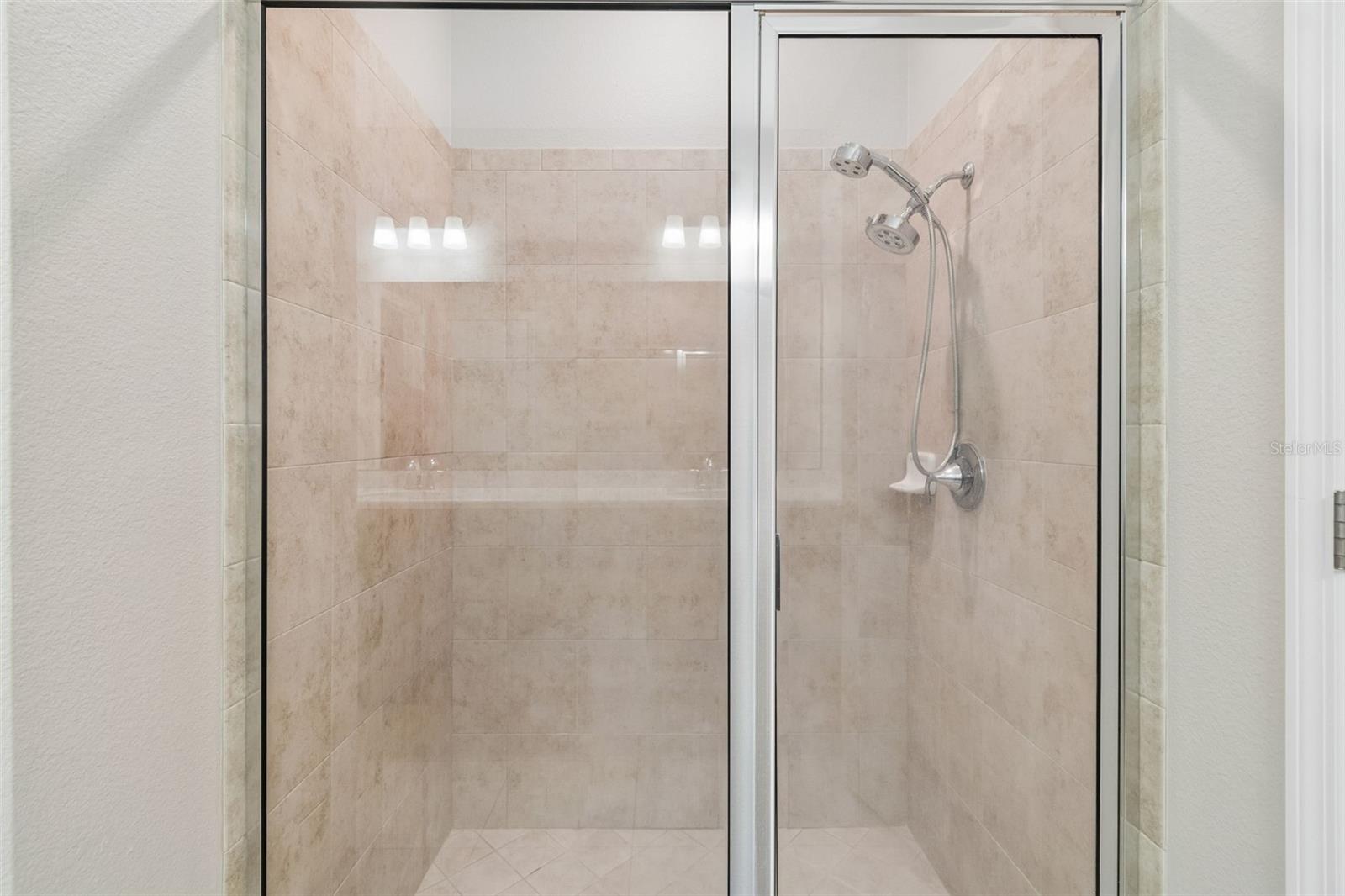 16156 BLOSSOM LAKE DR, JACKSONVILLE, FL, 32218