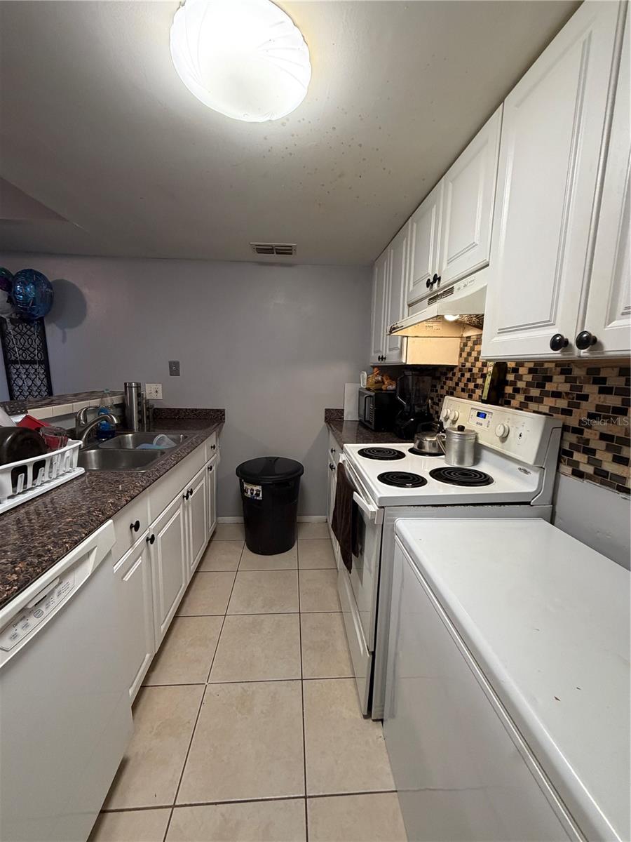 4574 LIGHTHOUSE CIR #23, ORLANDO, FL, 32808