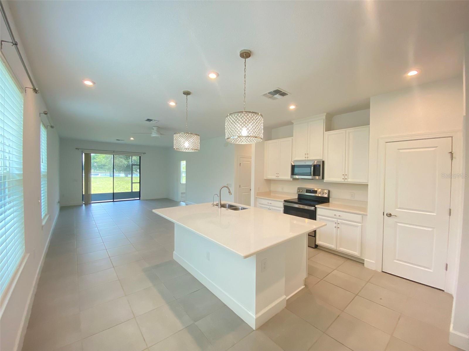 2182 PALM TREE DR, POINCIANA, FL, 34759