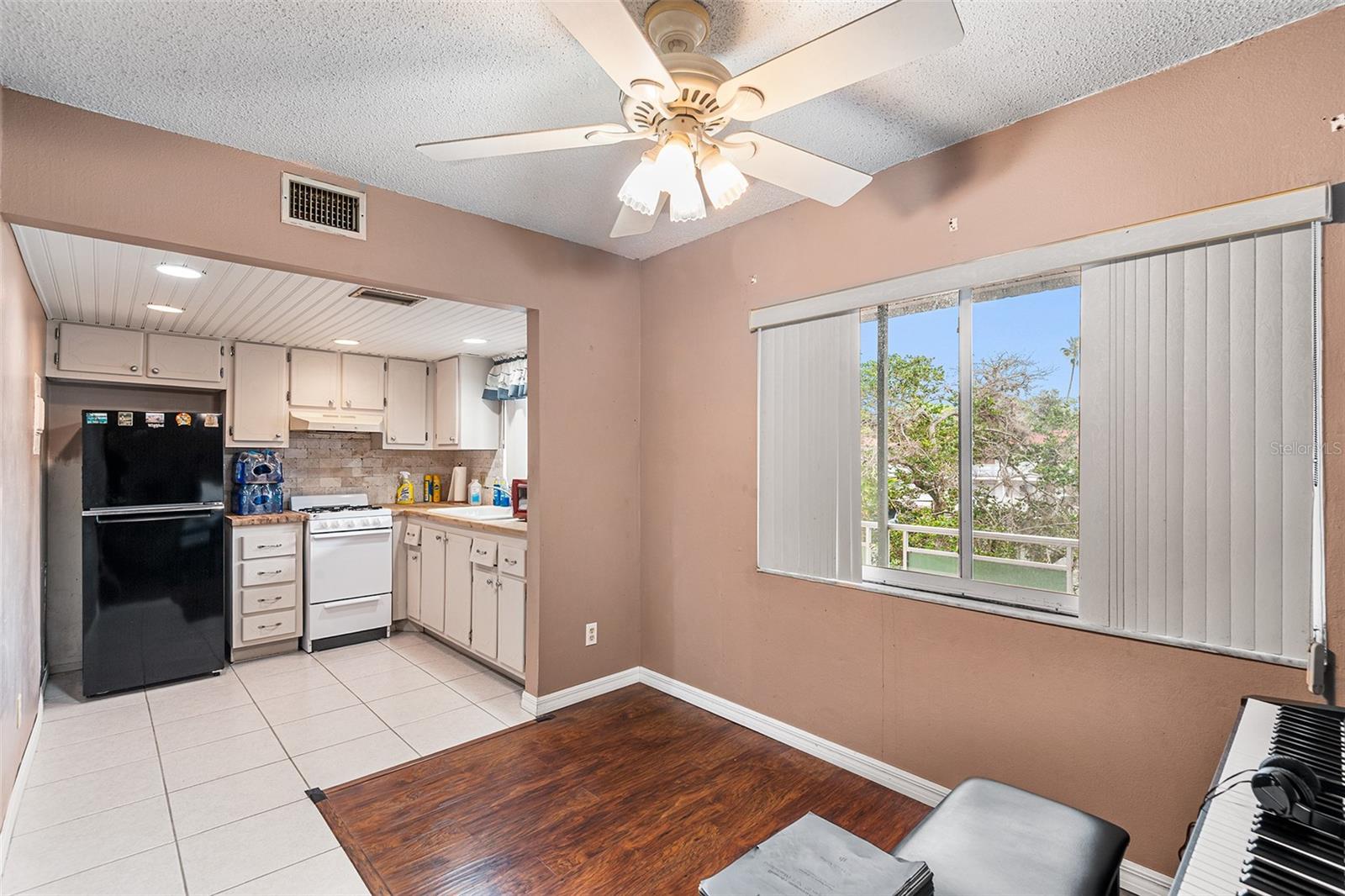 1100 MARTINIQUE DR #207, WINTER HAVEN, FL, 33884