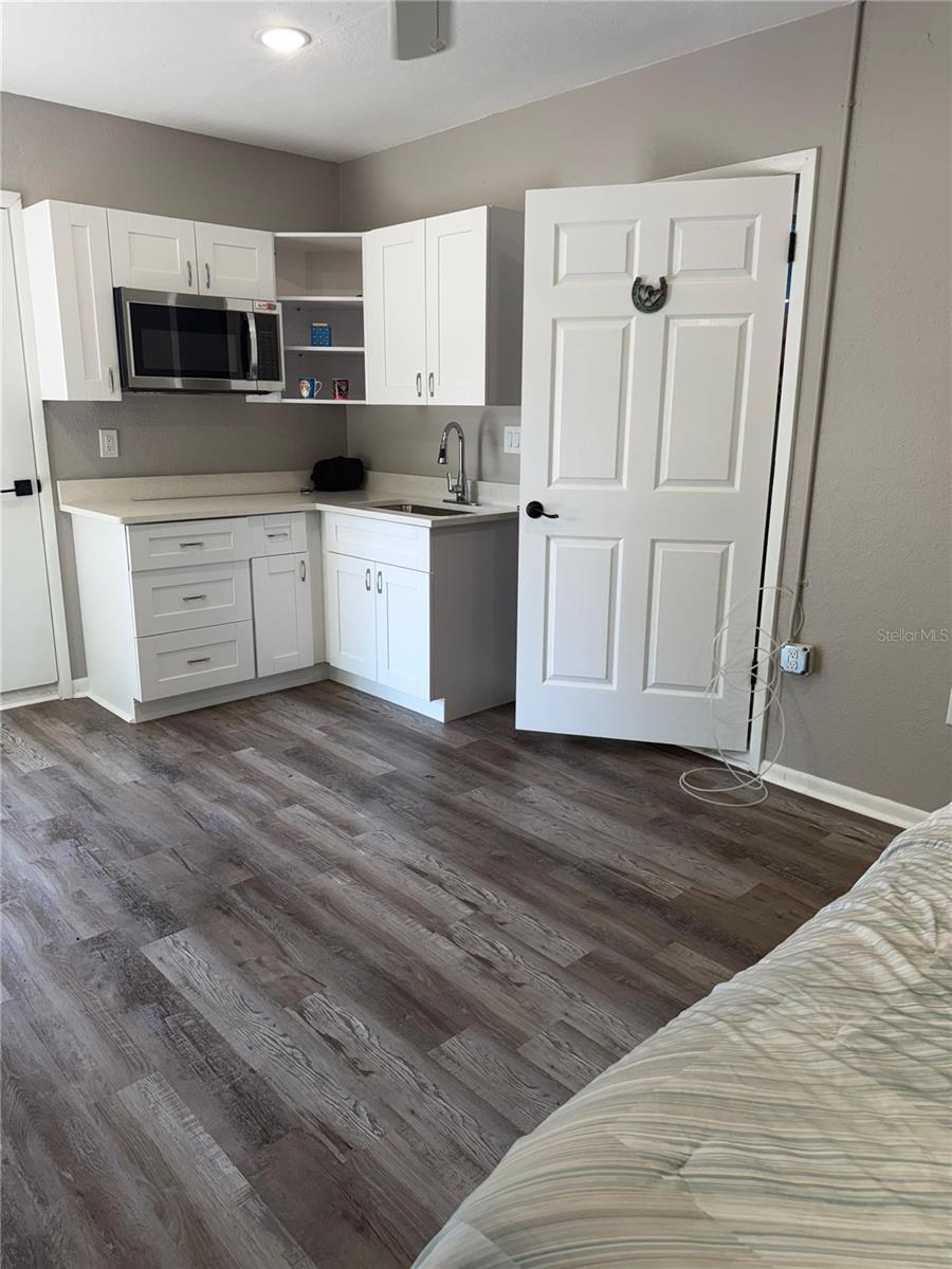 5950 HIGH ST, NEW PORT RICHEY, FL, 34652