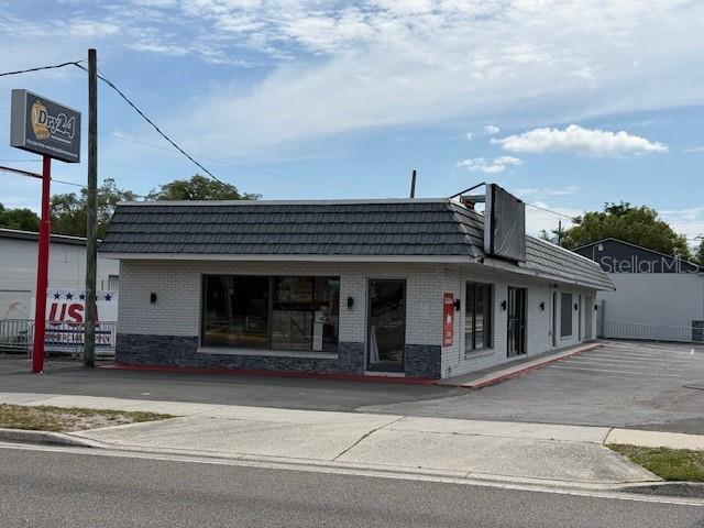 9501 N NEBRASKA AVE, TAMPA, FL, 33612