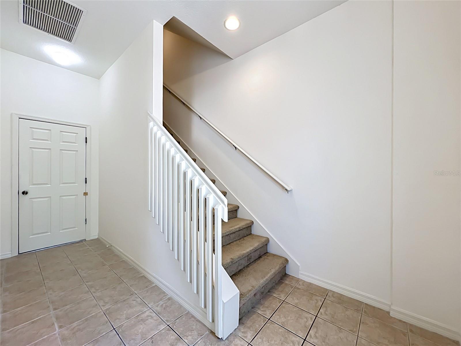 439 OLD FARM LN, WINTER SPRINGS, FL, 32708