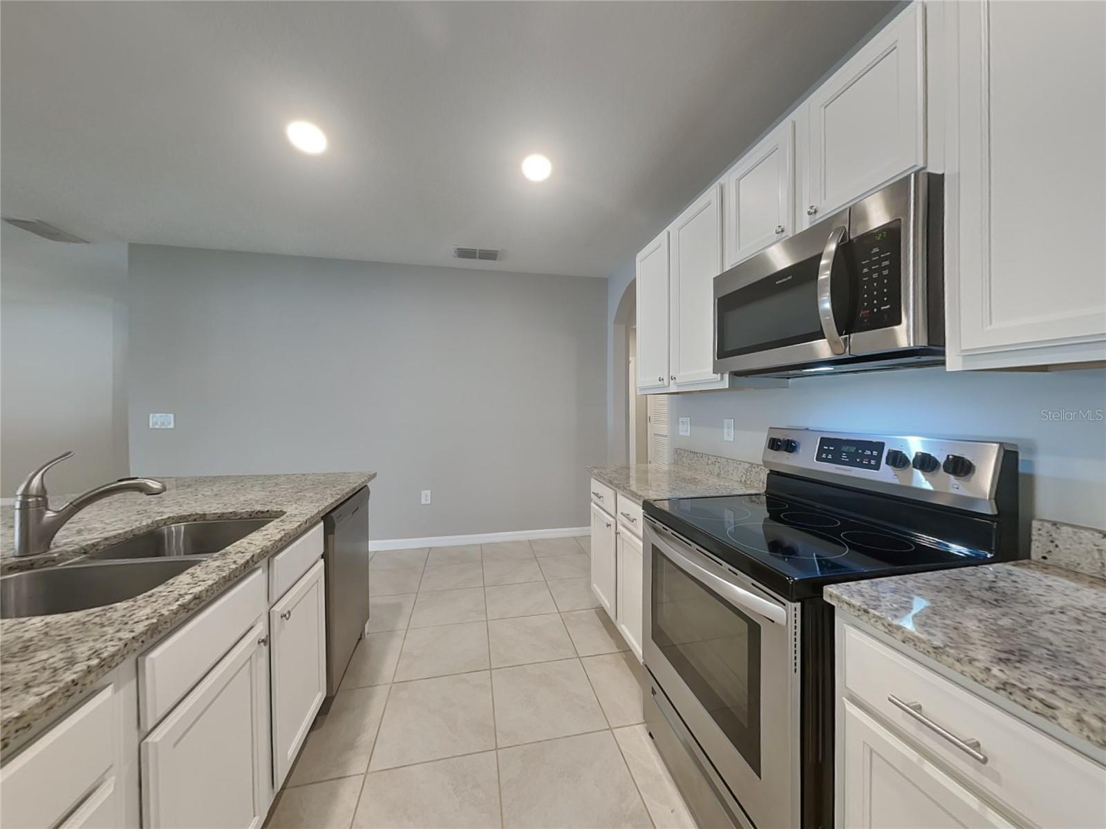 SUMMERVIEW/WOLF CRK RDG PH 2B-, MOUNT DORA, FL, 32757