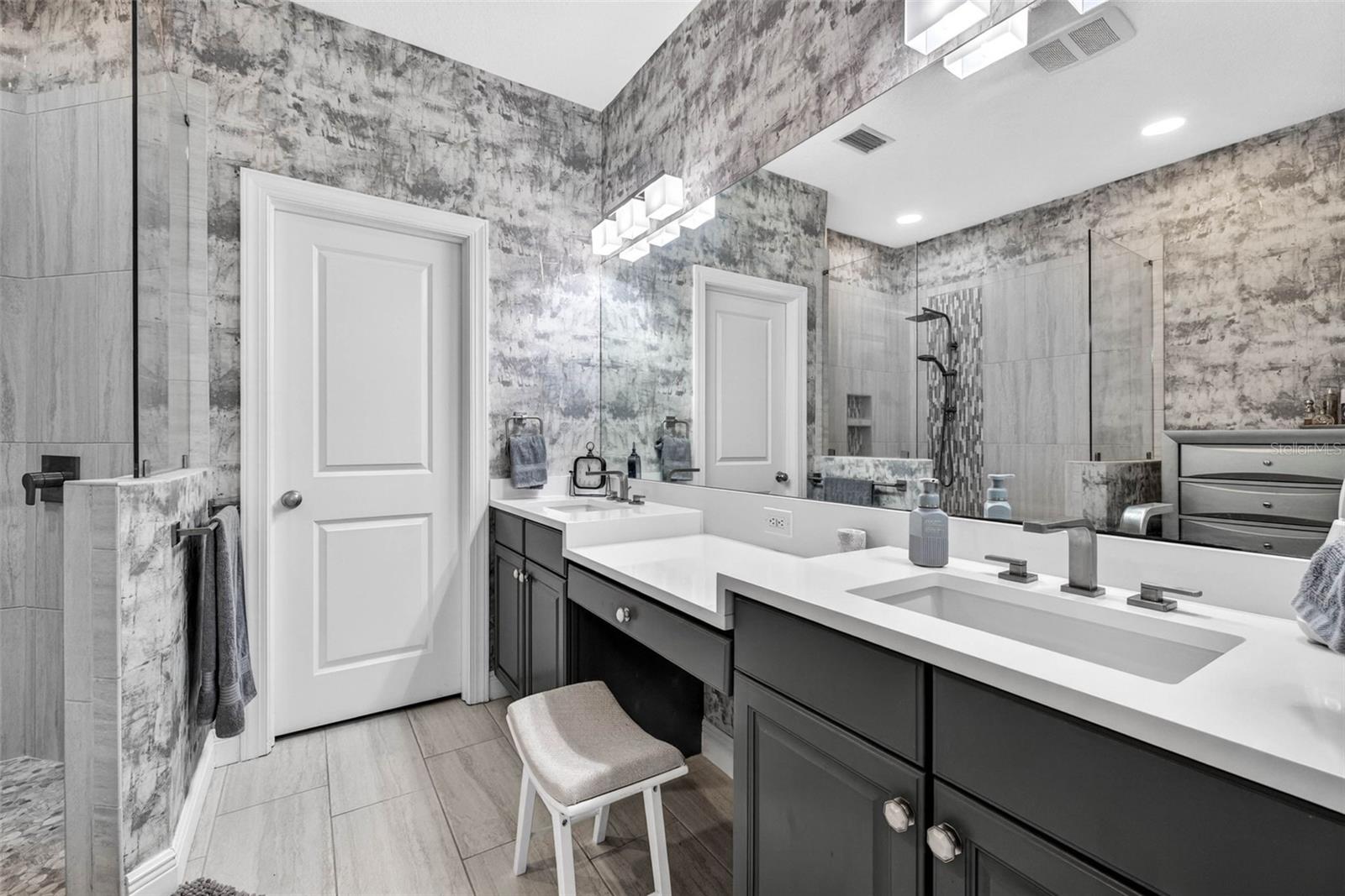 4927 ANNISTON CIR, TAMPA, FL, 33647