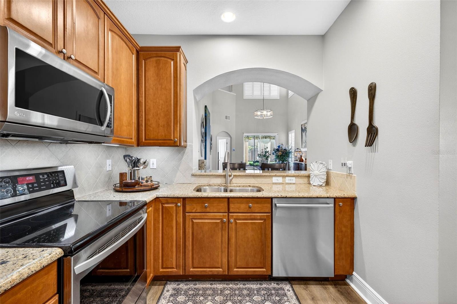 4927 ANNISTON CIR, TAMPA, FL, 33647