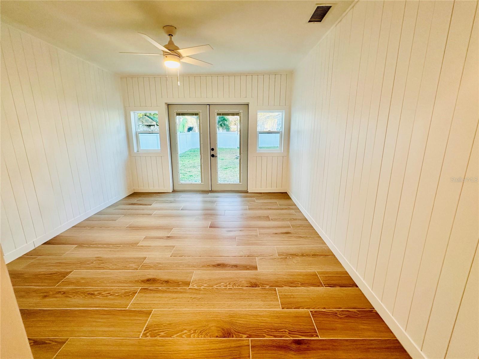 1 CUNNINGHAM DR, NEW SMYRNA BEACH, FL, 32168