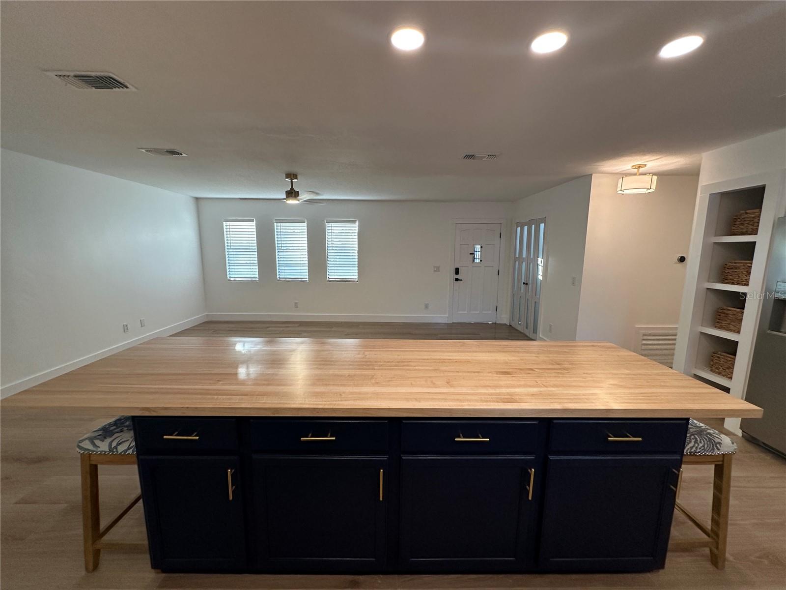 1 CUNNINGHAM DR, NEW SMYRNA BEACH, FL, 32168