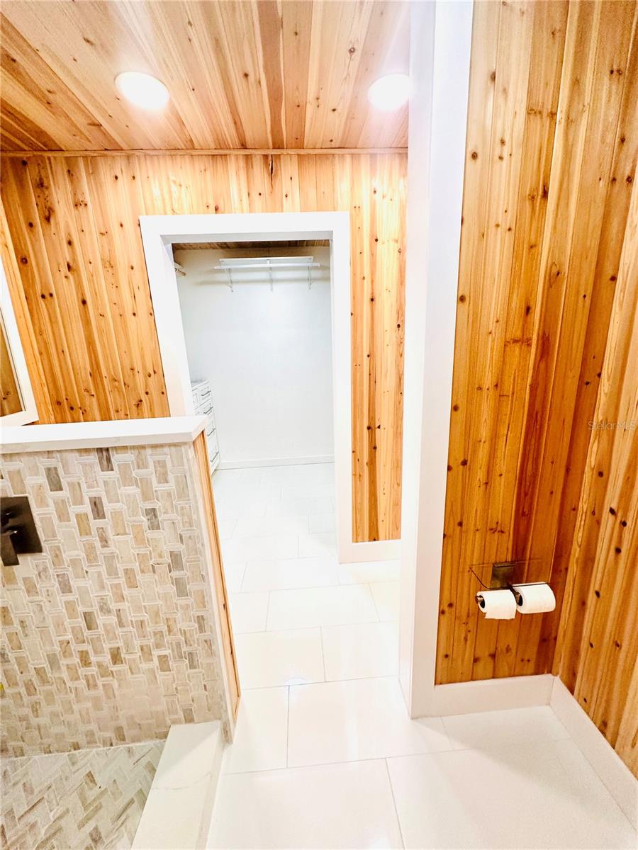 1 CUNNINGHAM DR, NEW SMYRNA BEACH, FL, 32168