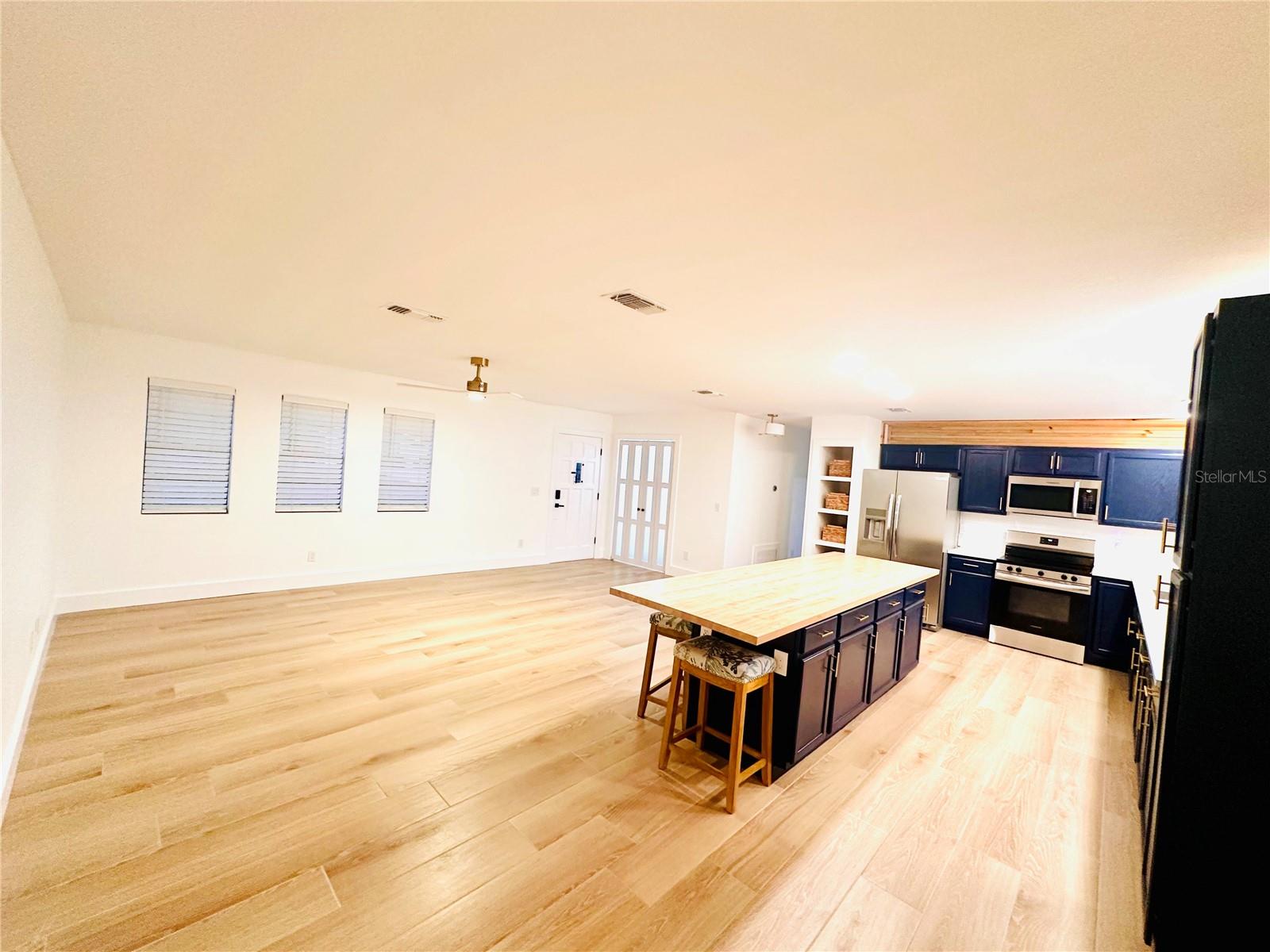 1 CUNNINGHAM DR, NEW SMYRNA BEACH, FL, 32168