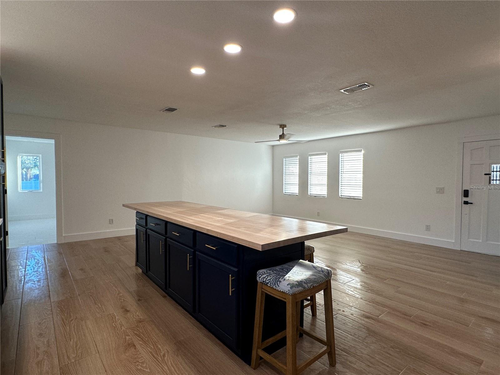 1 CUNNINGHAM DR, NEW SMYRNA BEACH, FL, 32168