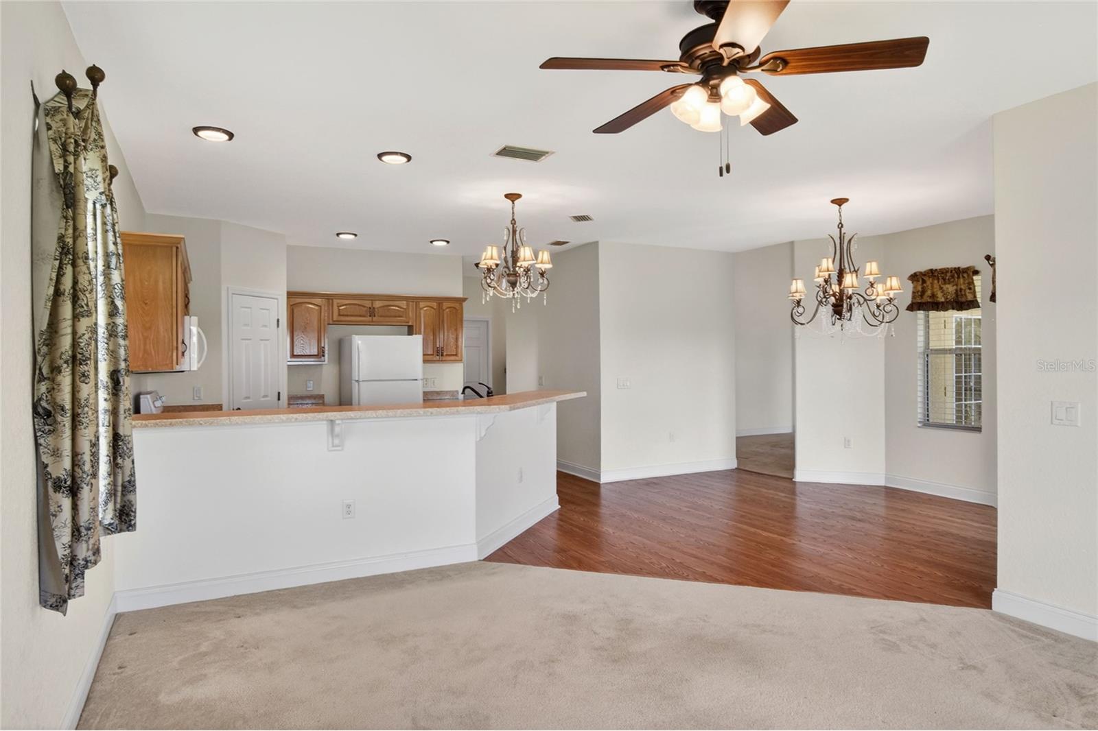761 COUNTRY WALK CV, EAGLE LAKE, FL, 33839