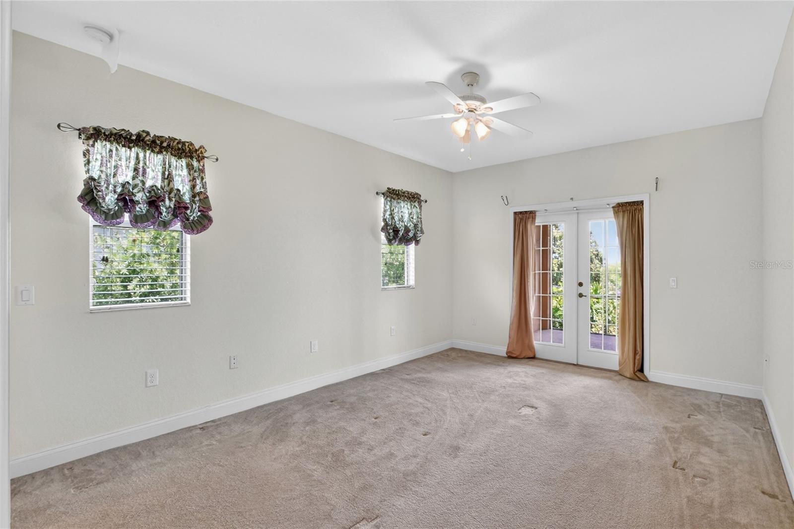 761 COUNTRY WALK CV, EAGLE LAKE, FL, 33839