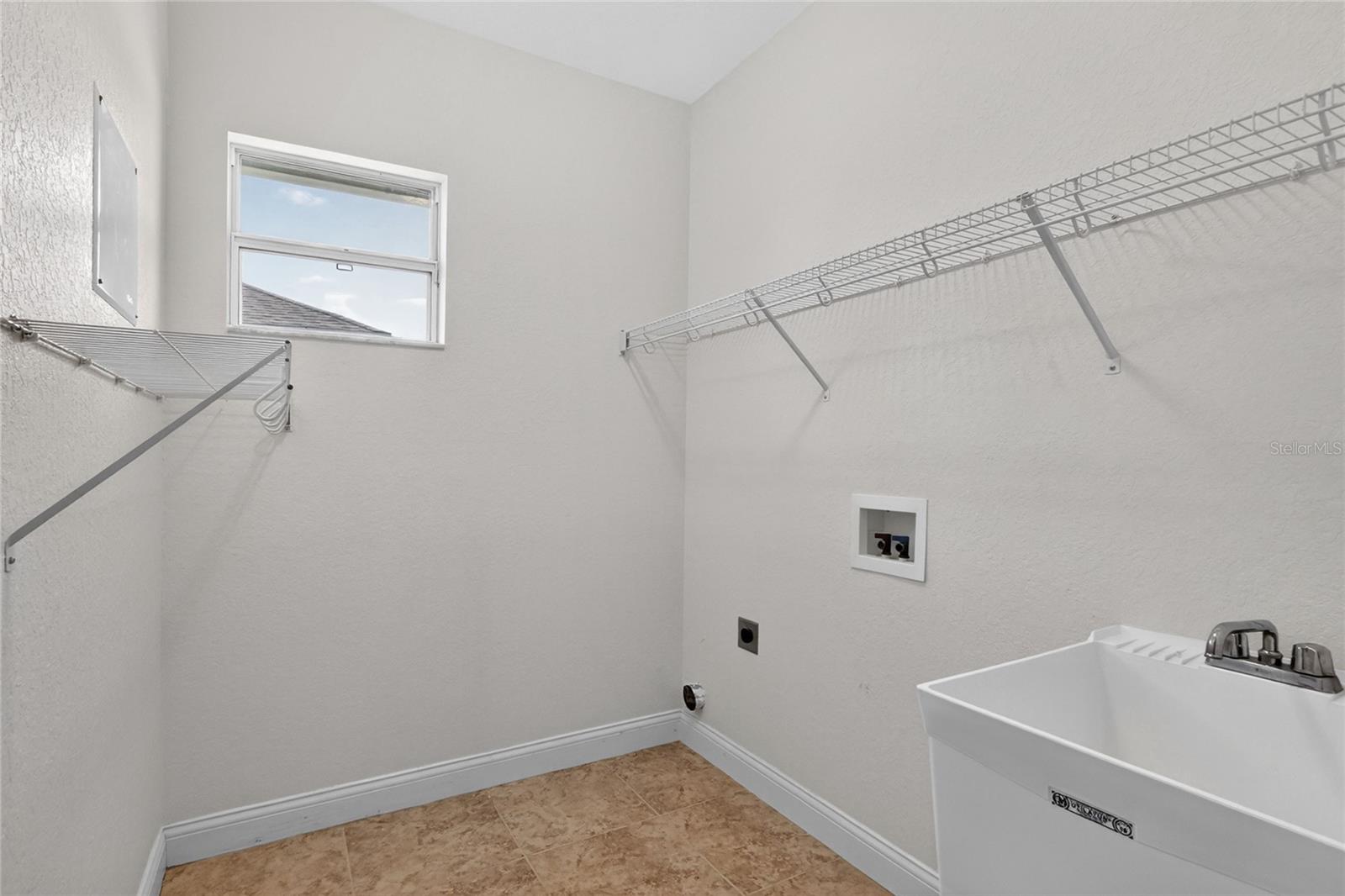 761 COUNTRY WALK CV, EAGLE LAKE, FL, 33839