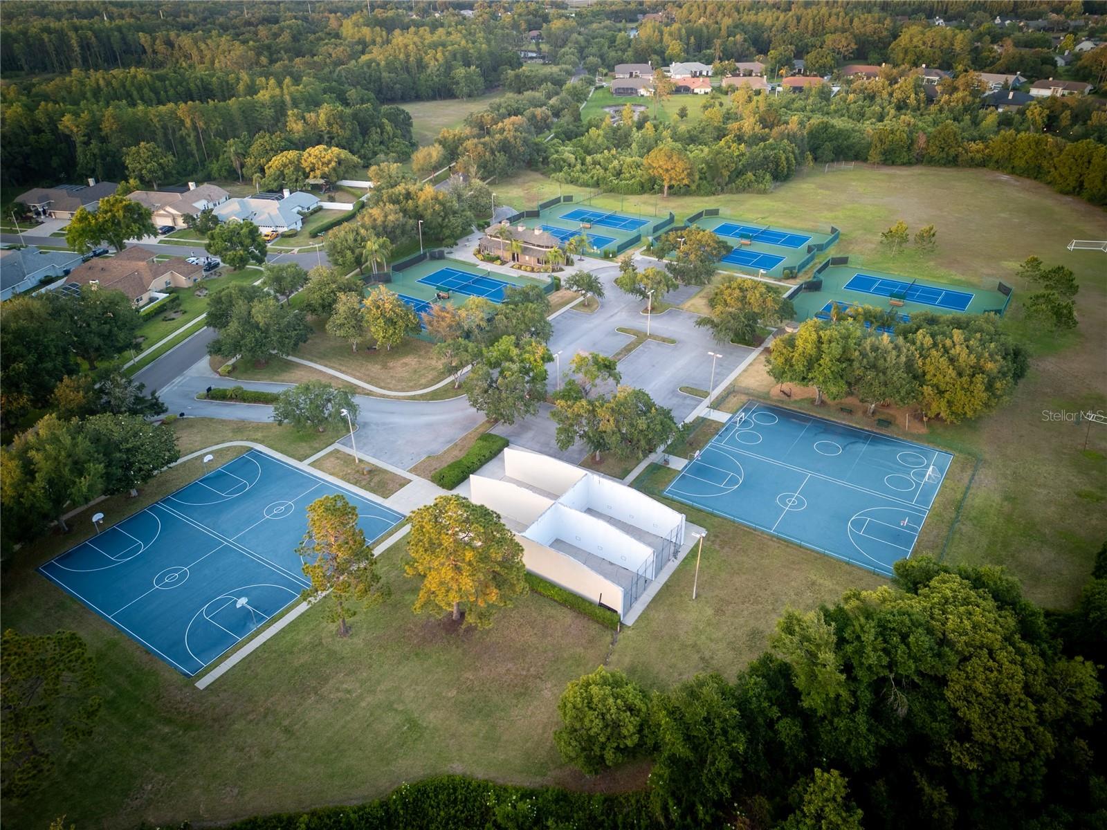 17005 EQUESTRIAN TRL, ODESSA, FL, 33556