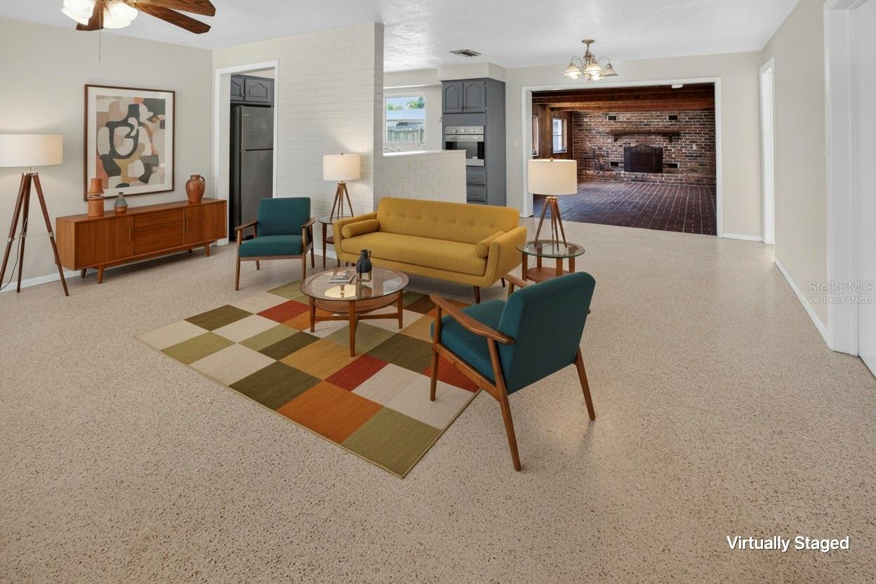 13746 MARTINIQUE DR, SEMINOLE, FL, 33776