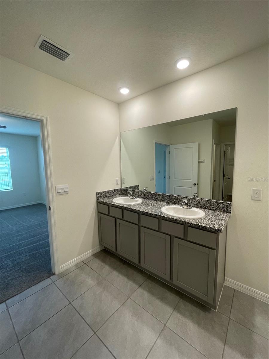 33724 JASMINE STAR LOOP, WESLEY CHAPEL, FL, 33543