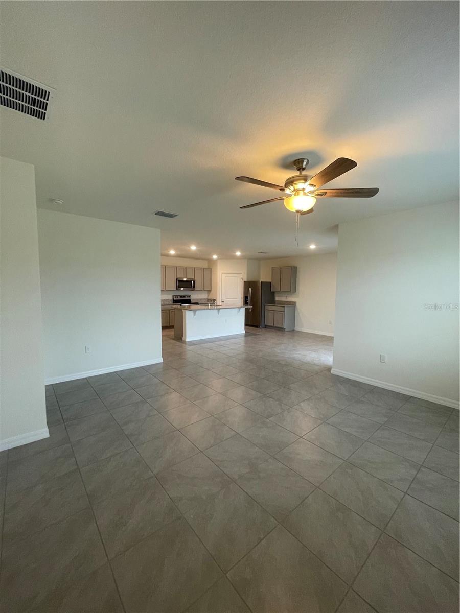 33724 JASMINE STAR LOOP, WESLEY CHAPEL, FL, 33543