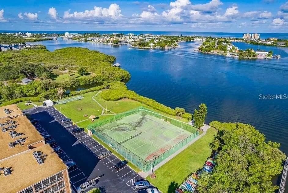 12760 INDIAN ROCKS RD #1017, LARGO, FL, 33774