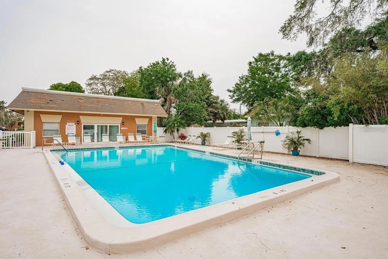 12760 INDIAN ROCKS RD #1017, LARGO, FL, 33774