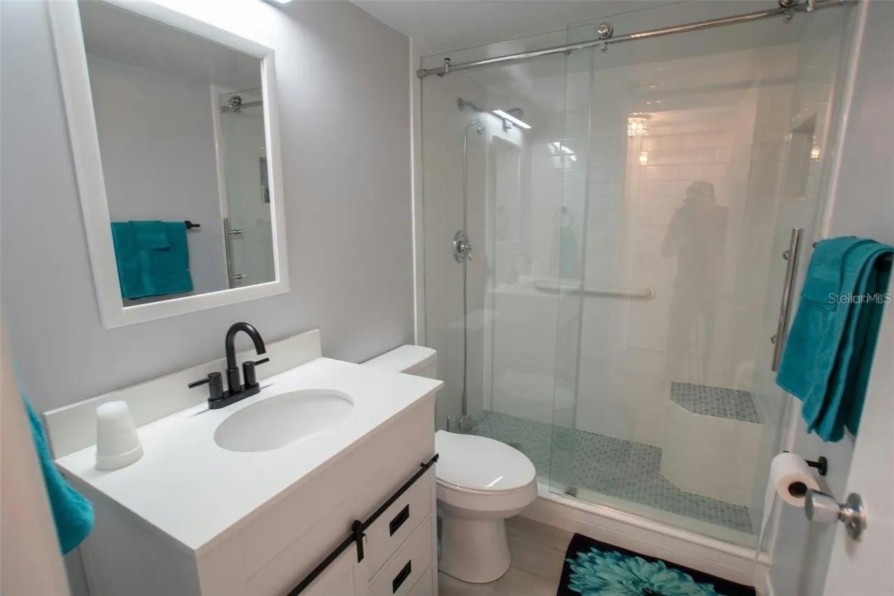 12760 INDIAN ROCKS RD #1017, LARGO, FL, 33774