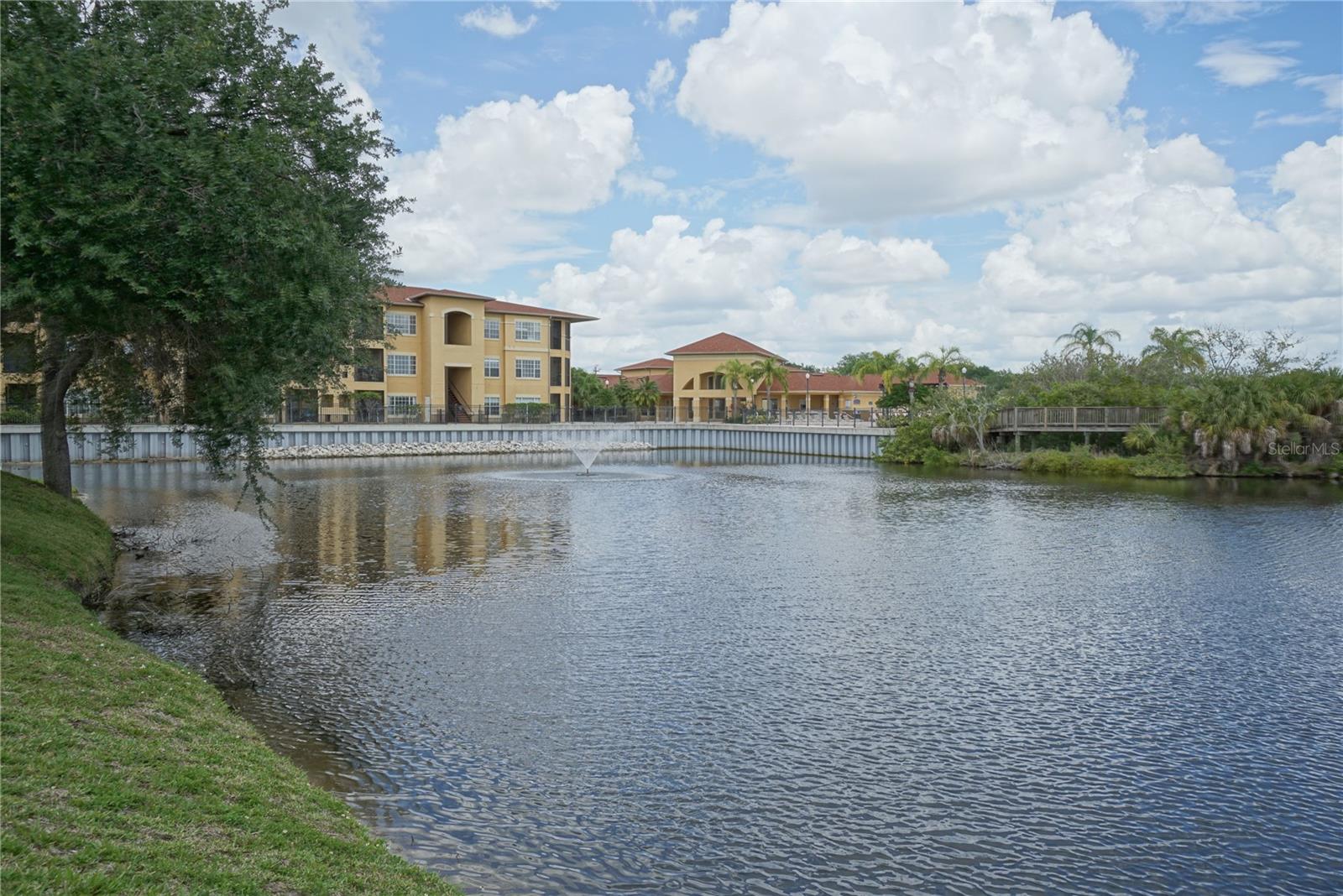 4304 BAYSIDE VILLAGE DR #204, TAMPA, FL, 33615