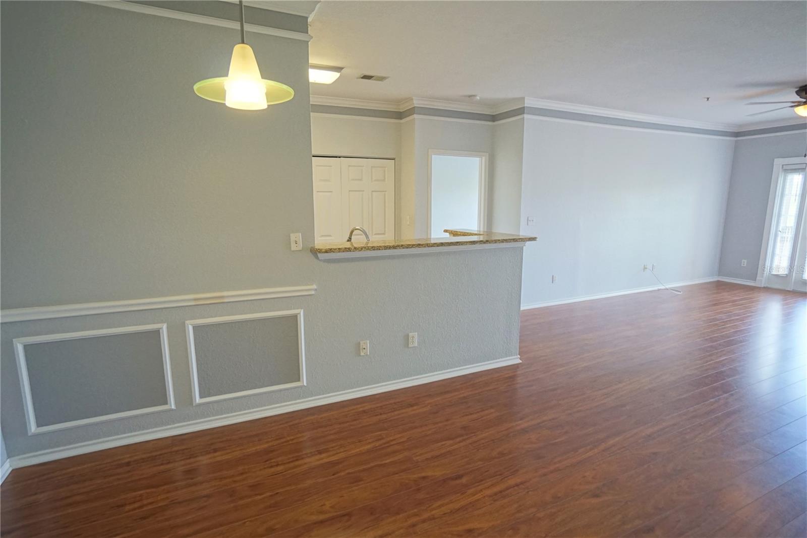 4304 BAYSIDE VILLAGE DR #204, TAMPA, FL, 33615