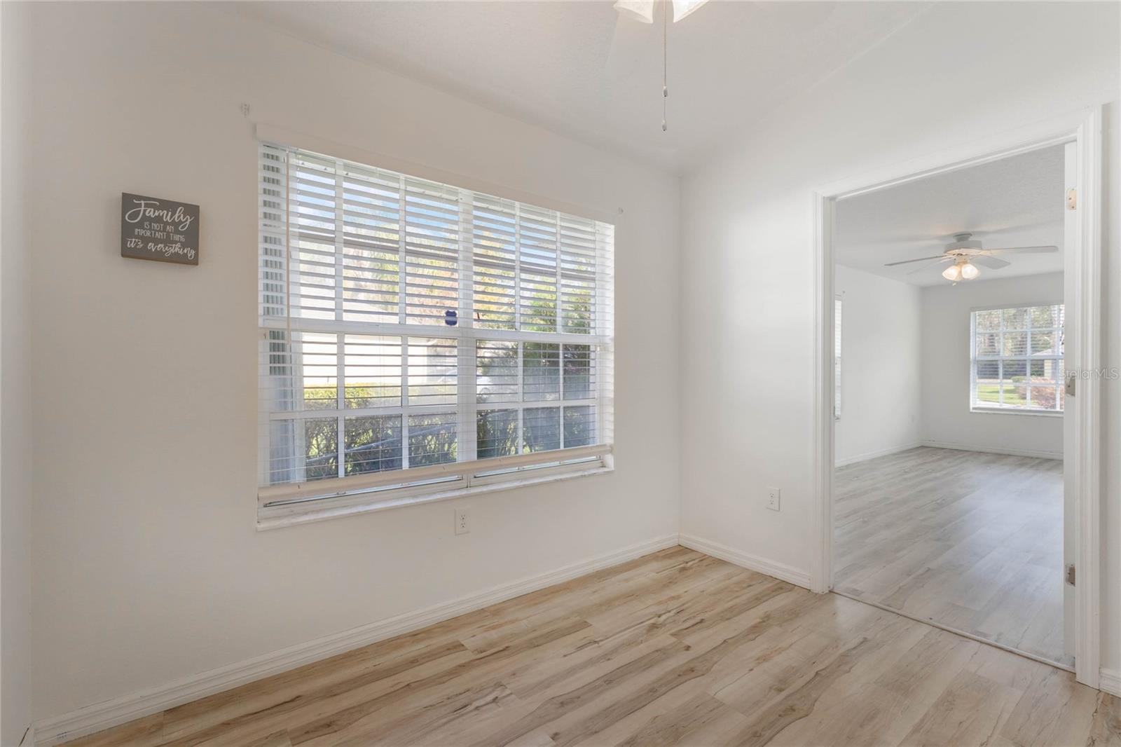 615 JUNIPER WAY, TAVARES, FL, 32778