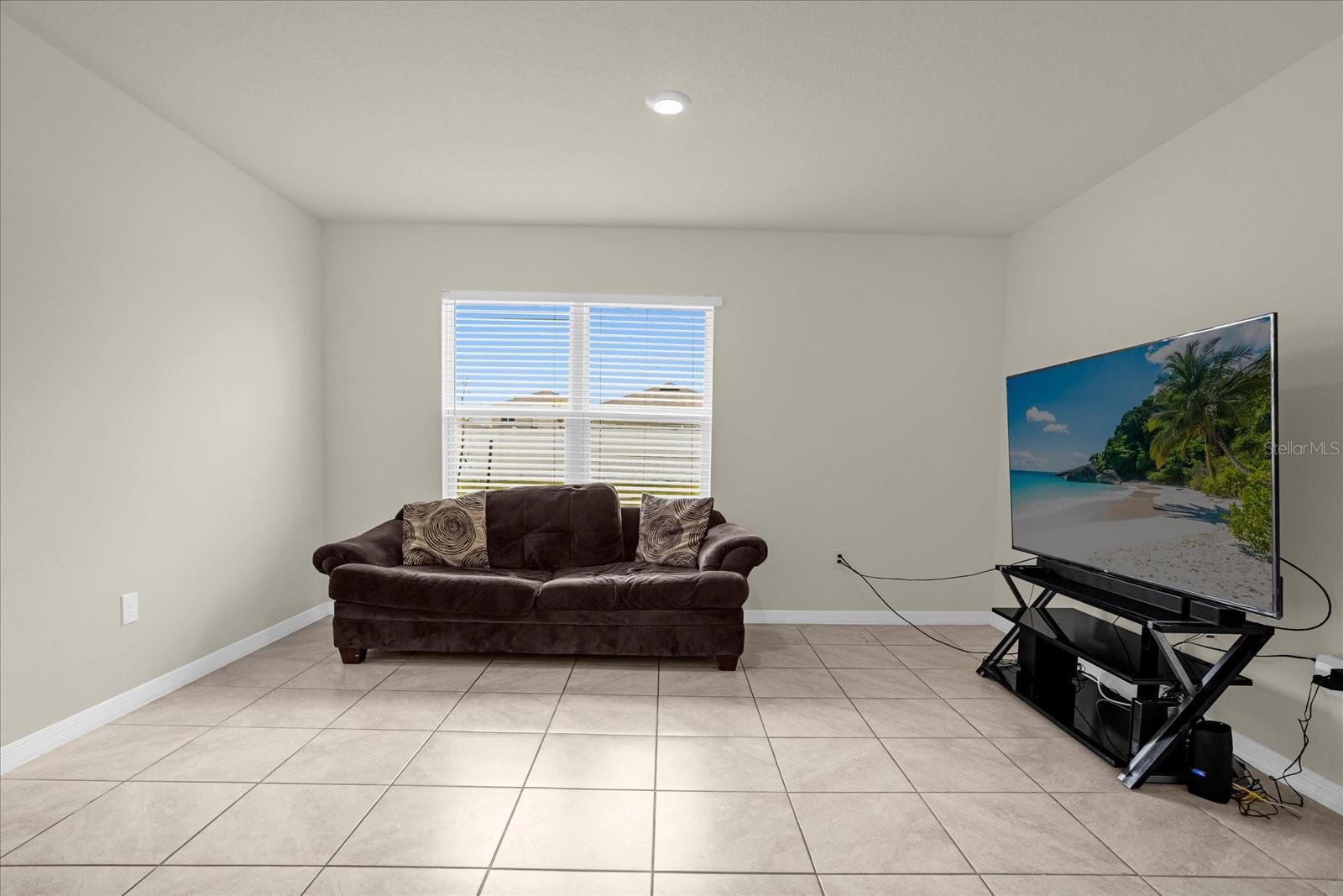 1842 EGRET MEADOWS AVE, KISSIMMEE, FL, 34744