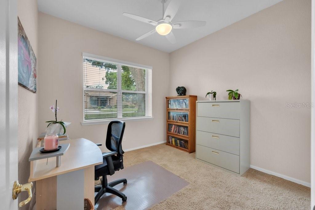 2221 VALRICO FOREST DR, VALRICO, FL, 33594