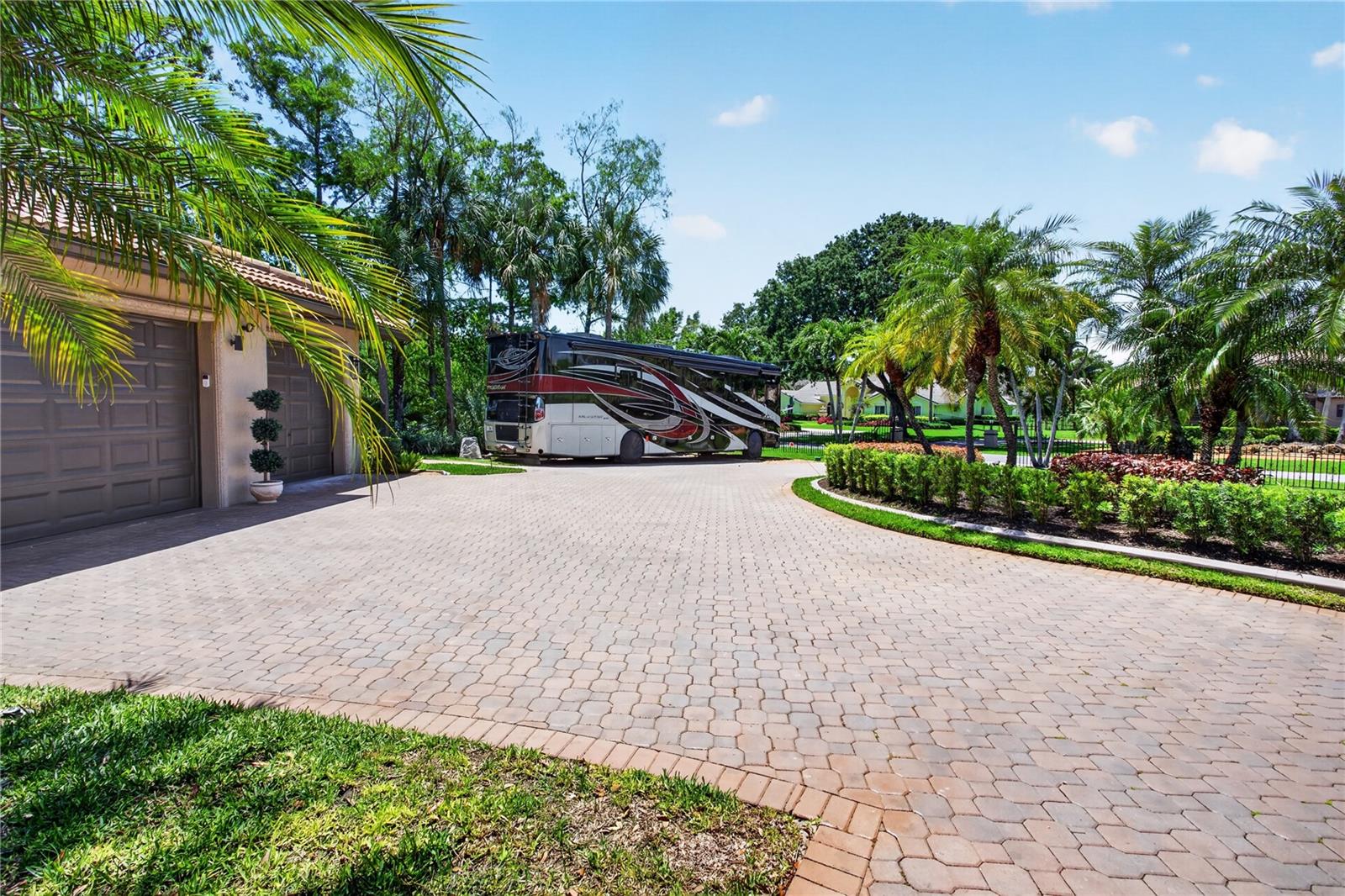 5884 NW 79TH WAY, PARKLAND, FL, 33067