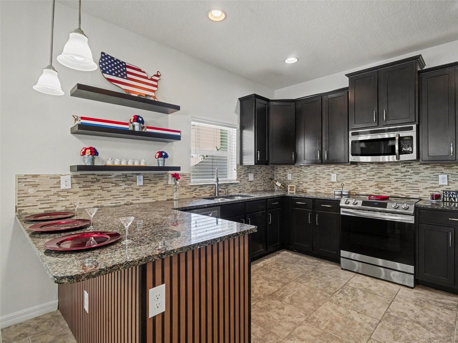 6417 KEY ISLAND AVE, APOLLO BEACH, FL, 33572