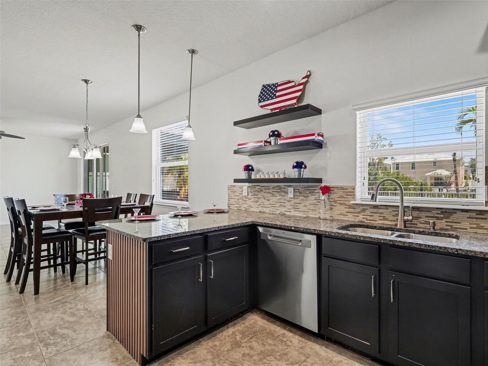 6417 KEY ISLAND AVE, APOLLO BEACH, FL, 33572