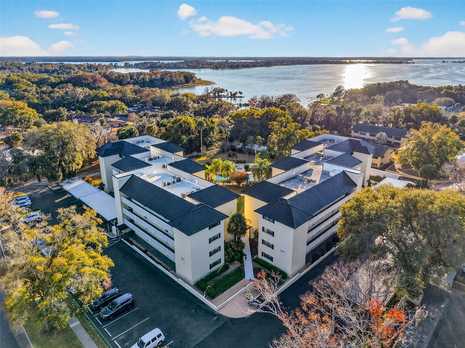 101 N GRANDVIEW ST #203, MOUNT DORA, FL, 32757