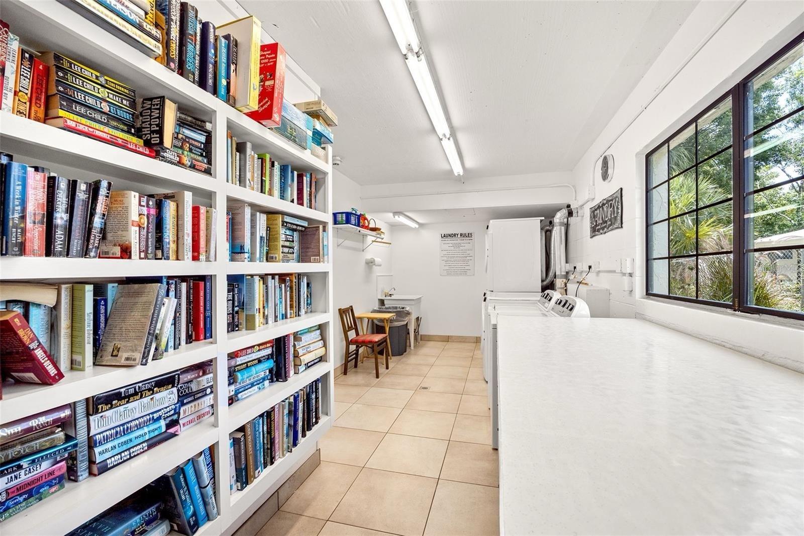 101 N GRANDVIEW ST #203, MOUNT DORA, FL, 32757