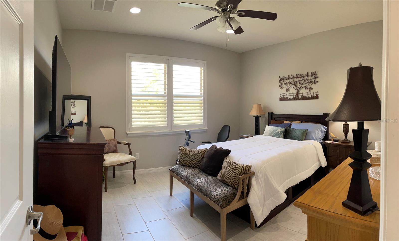 436 PONTEVEDRA RD, DAVENPORT, FL, 33837