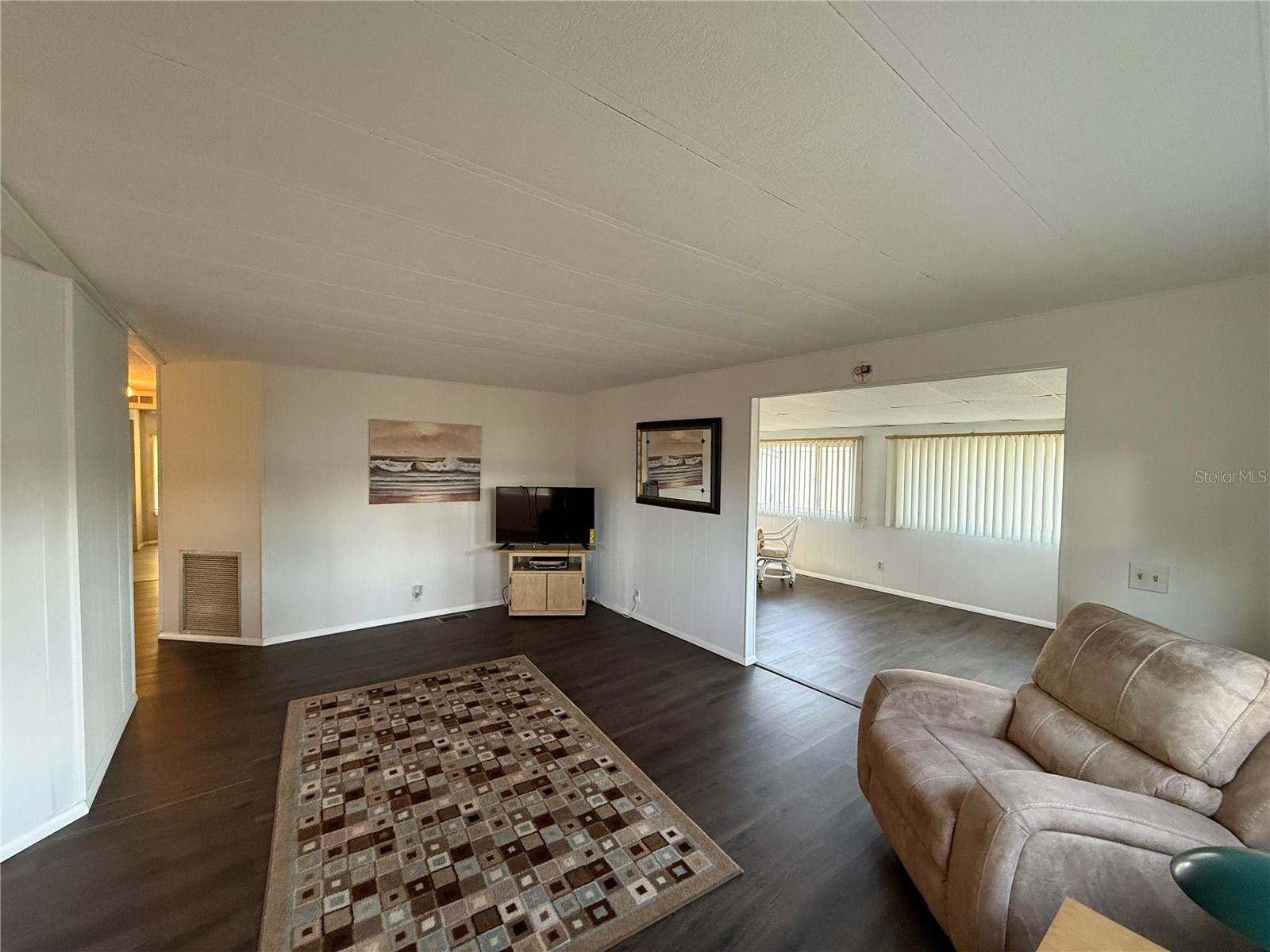 27 S BOBWHITE RD, WILDWOOD, FL, 34785