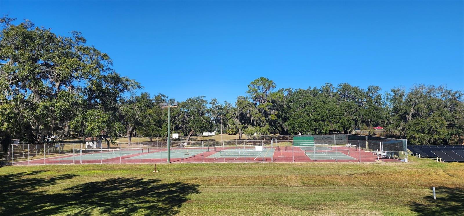 27 S BOBWHITE RD, WILDWOOD, FL, 34785