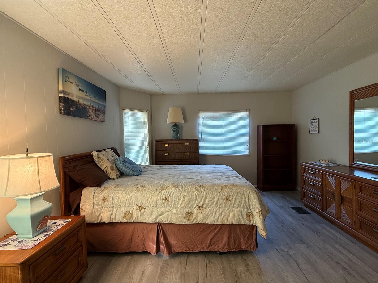 27 S BOBWHITE RD, WILDWOOD, FL, 34785