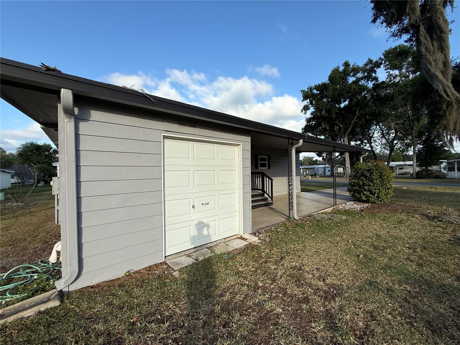 27 S BOBWHITE RD, WILDWOOD, FL, 34785