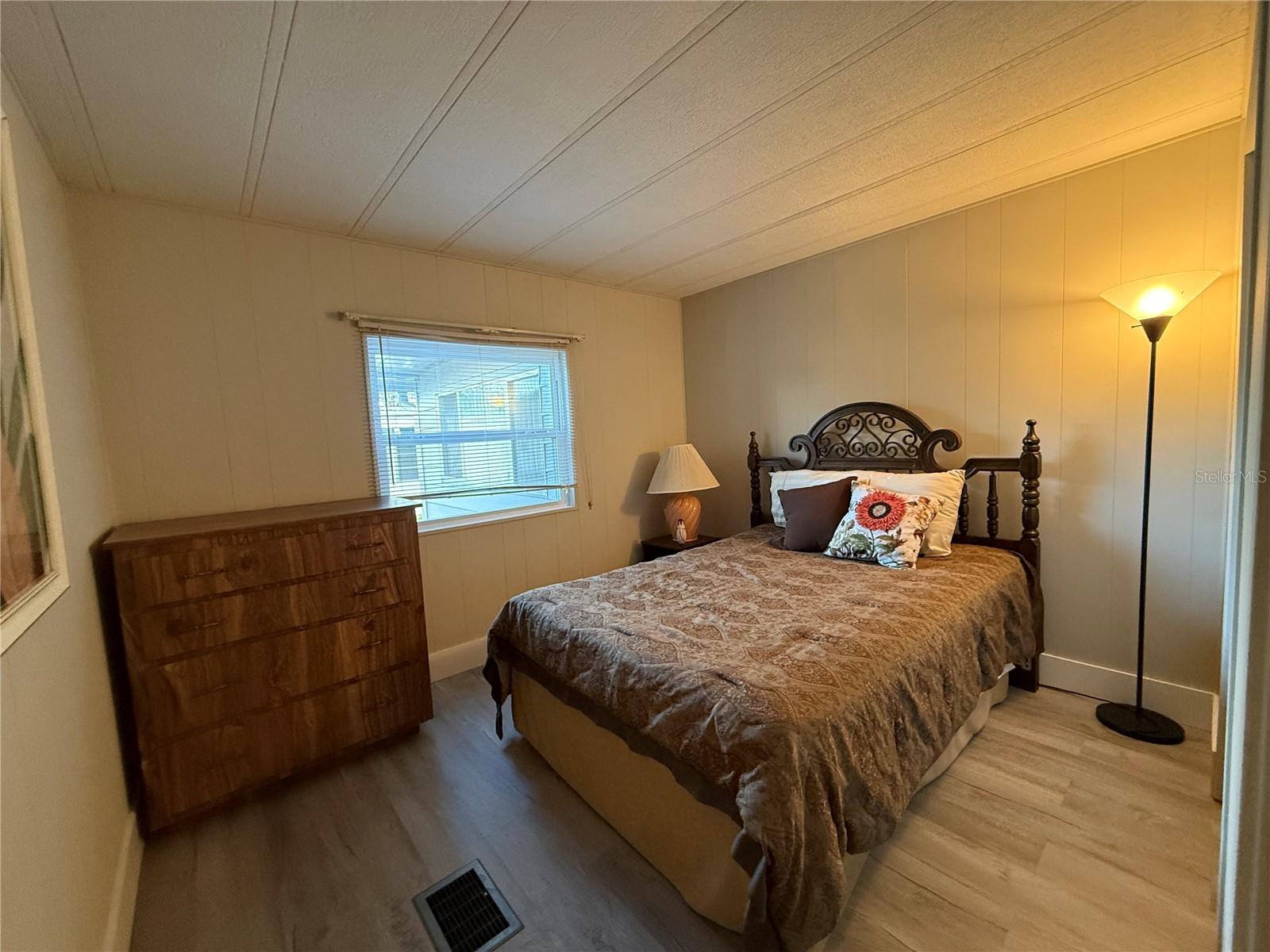 27 S BOBWHITE RD, WILDWOOD, FL, 34785