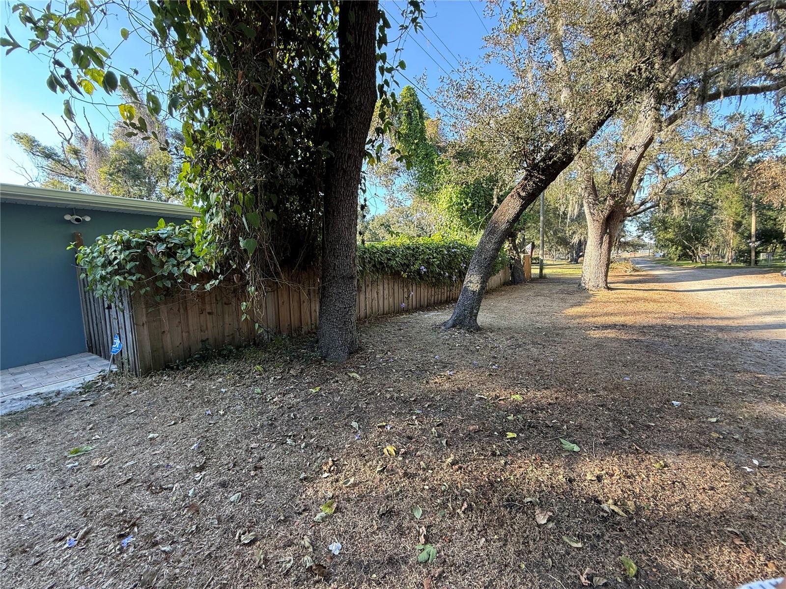 LAKESIDE DR, BRANDON, FL, 33510