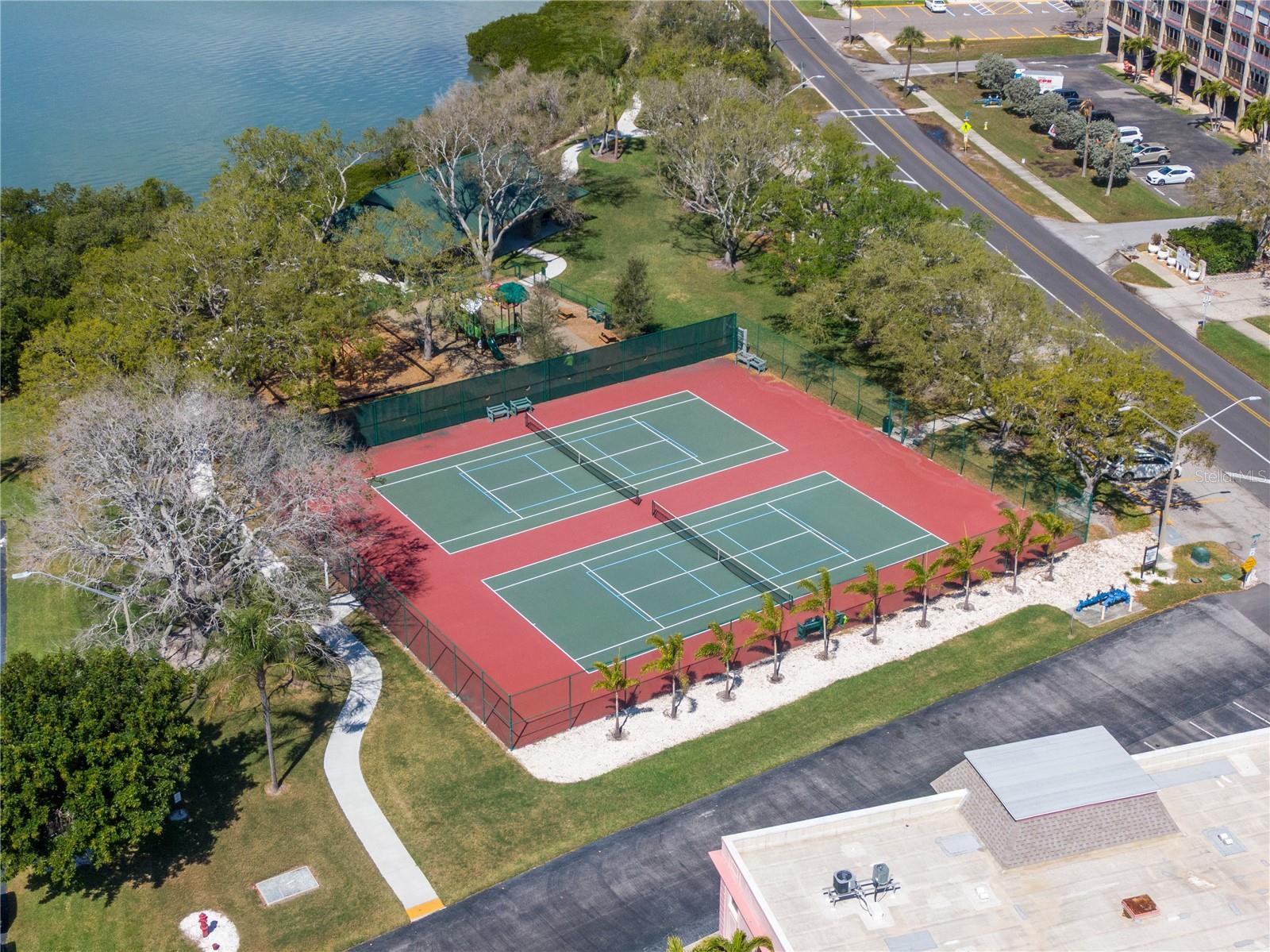 1153 RUE DES ROIS #1A, SOUTH PASADENA, FL, 33707