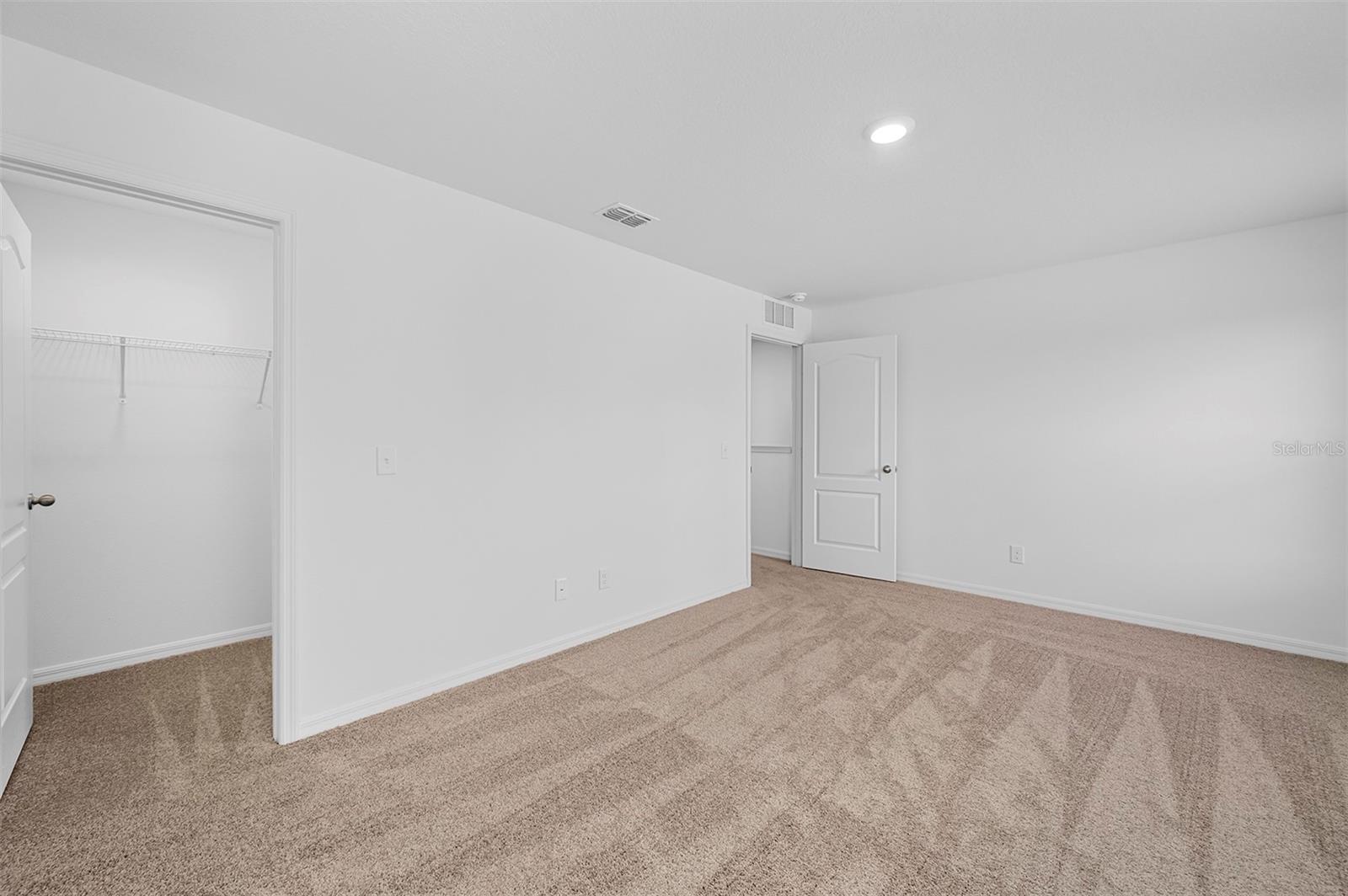 460 BAY LEAF DR, POINCIANA, FL, 34759