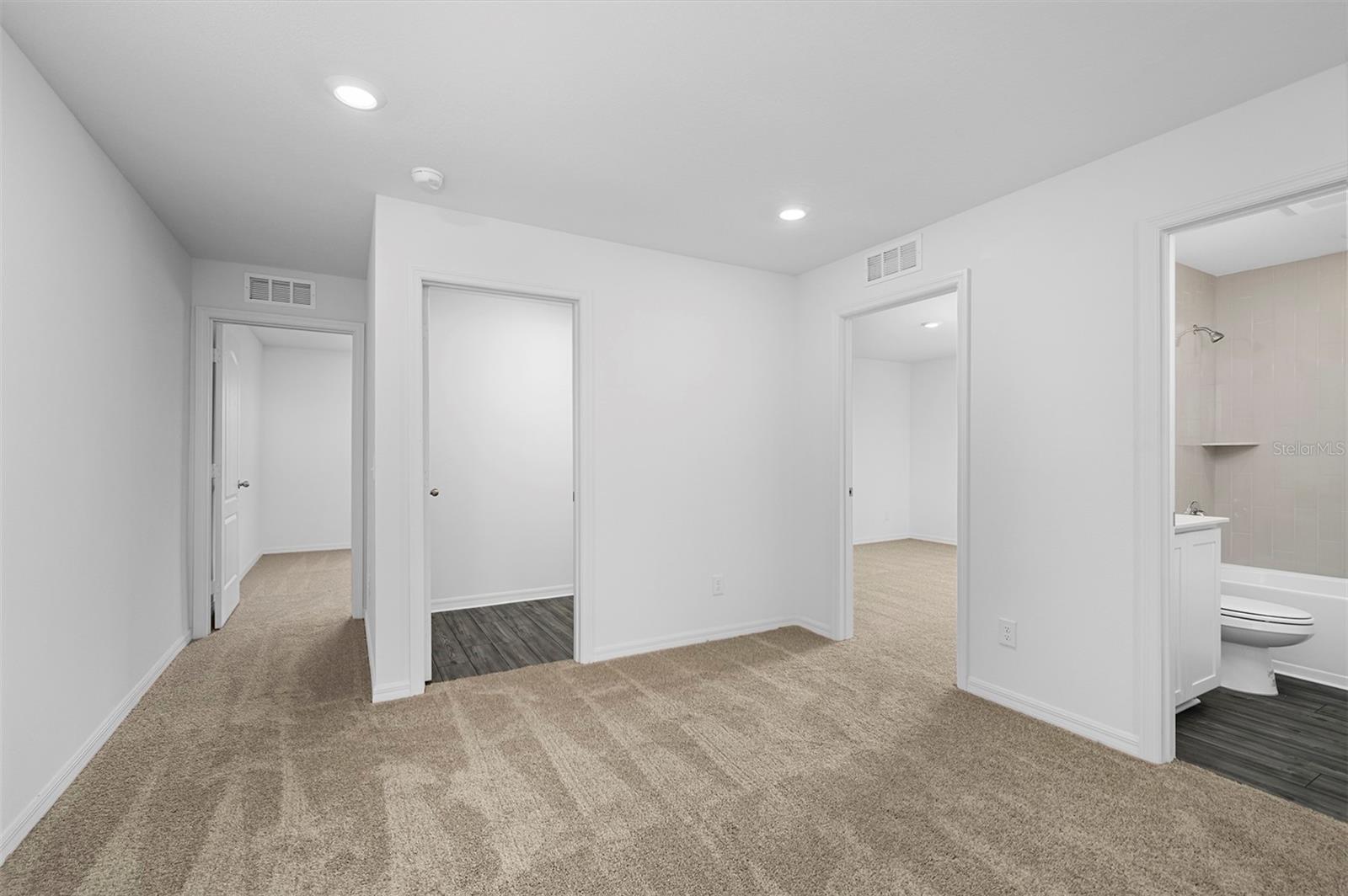 575 BAY LEAF DR, POINCIANA, FL, 34759