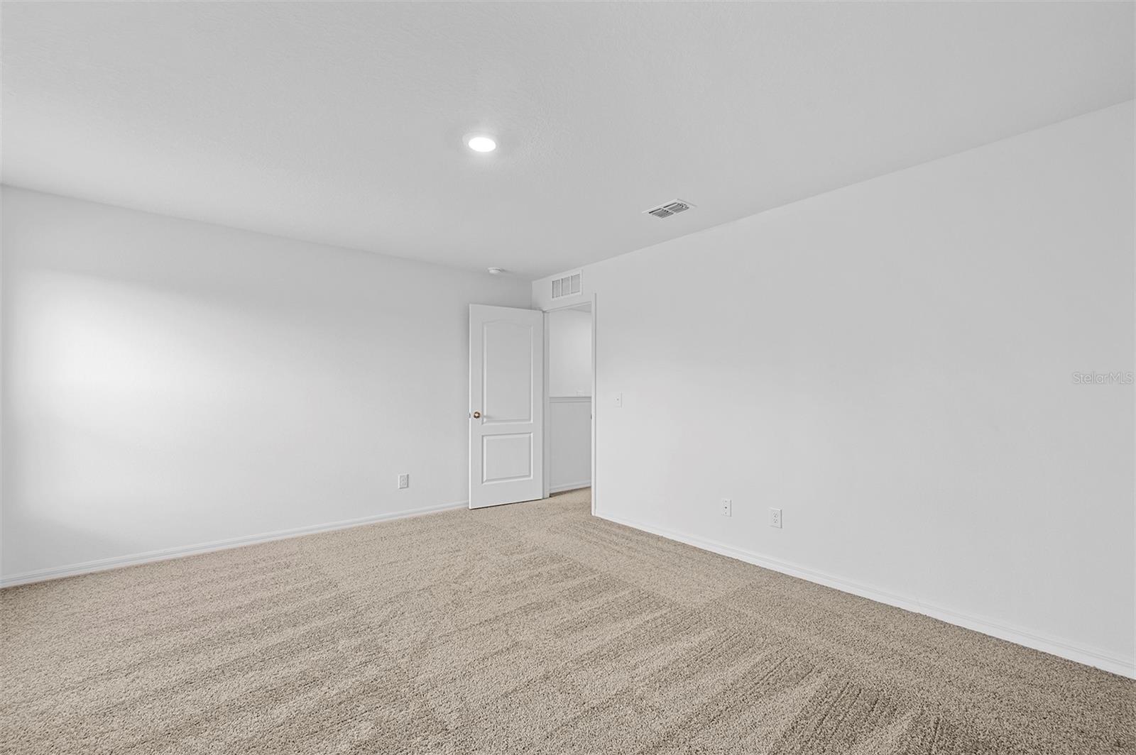 575 BAY LEAF DR, POINCIANA, FL, 34759