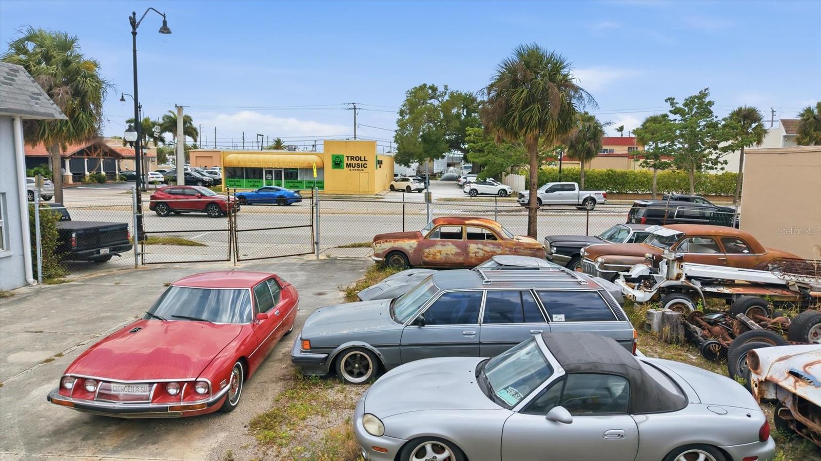 629 E VENICE AVE, VENICE, FL, 34285