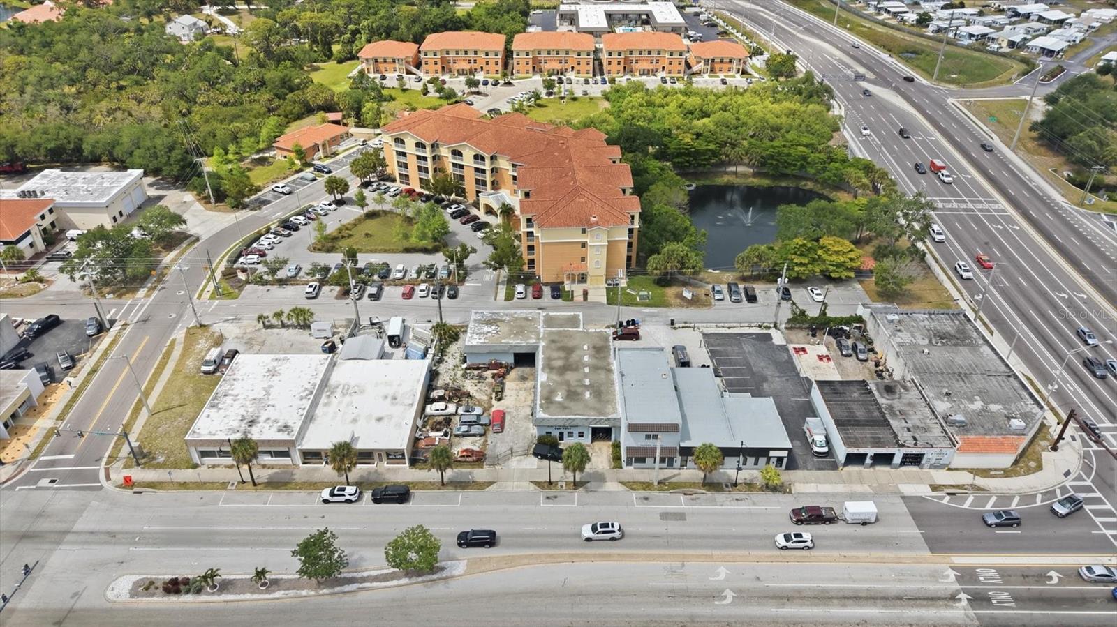 629 E VENICE AVE, VENICE, FL, 34285